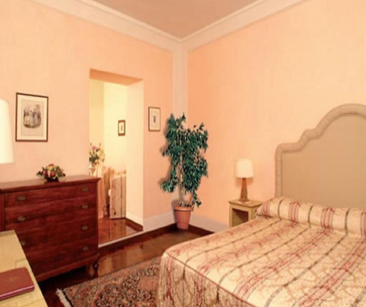 Palazzo Dragoni Hotell Spoleto Eksteriør bilde