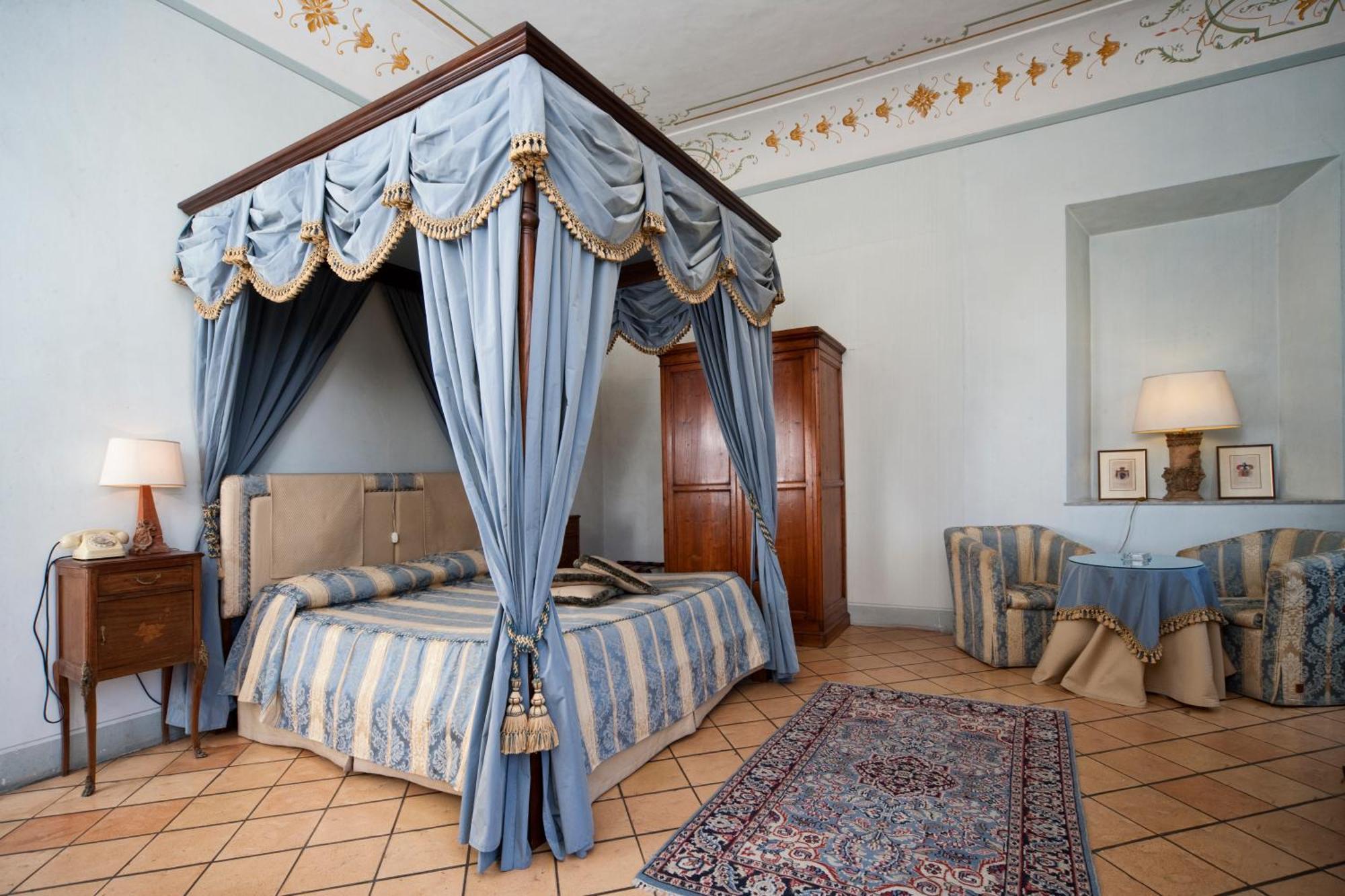 Palazzo Dragoni Hotell Spoleto Eksteriør bilde