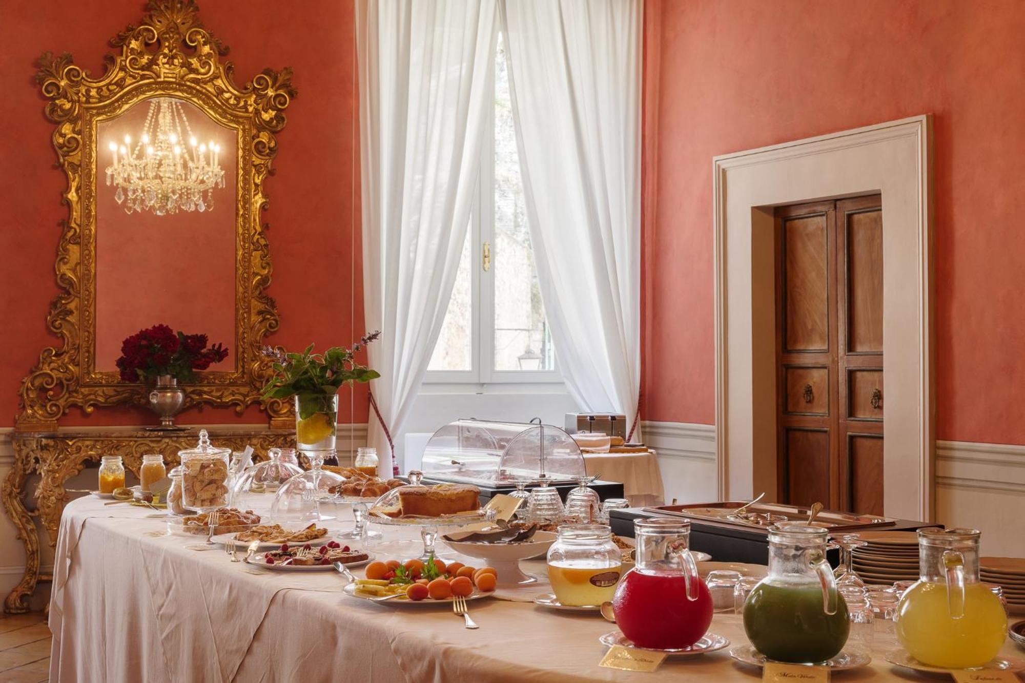 Palazzo Dragoni Hotell Spoleto Eksteriør bilde